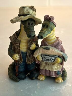Boyds Bears  "Irwin and Terri Crocpot" figurine from the Noah's Ark series.